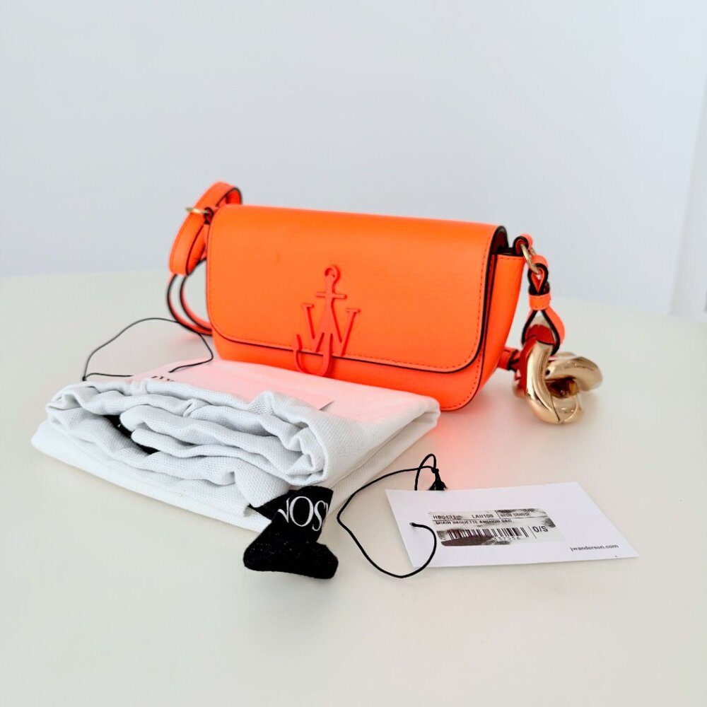 JW ANDERSON Chain Baguette Anchor Bag in Orange